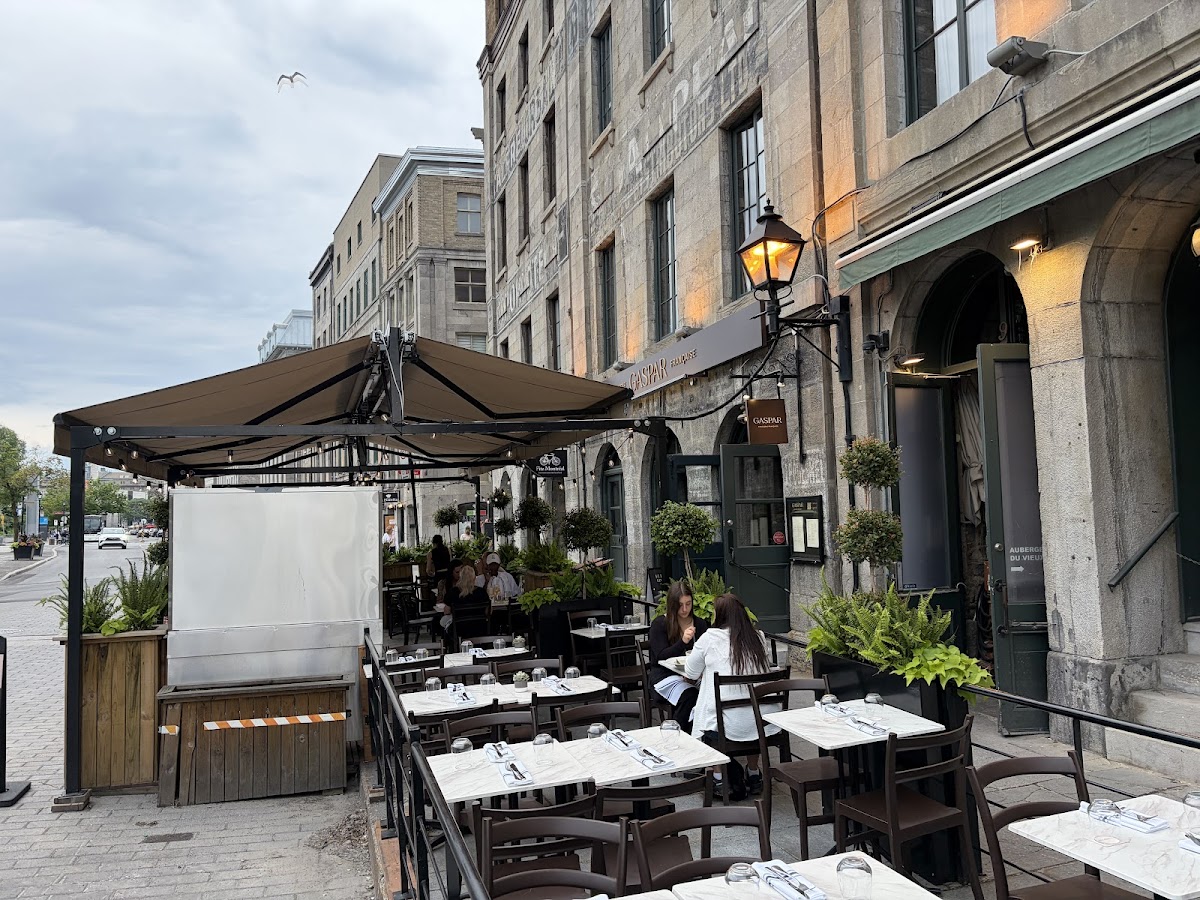 Gaspar Brasserie Française — Restaurant