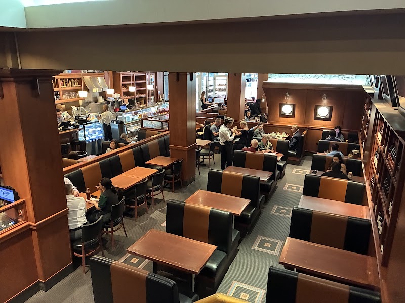 Reuben's Deli and Steakhouse
